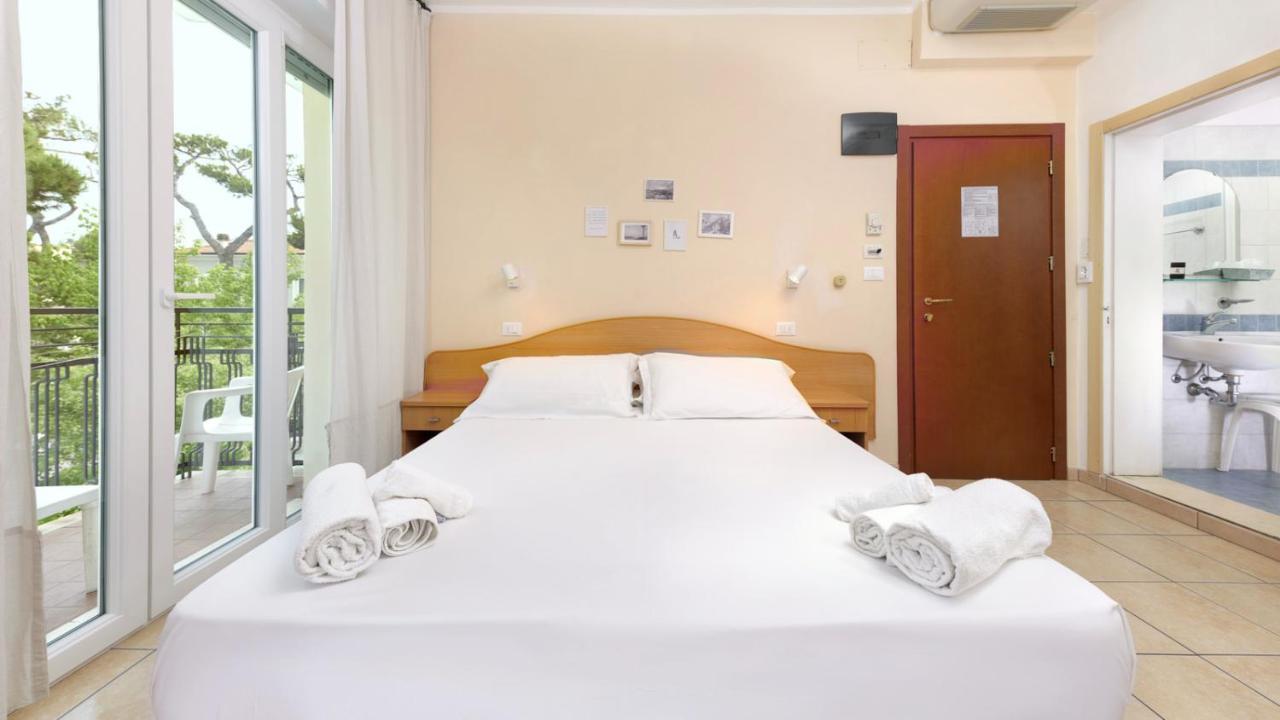 Hotel Arlecchino Riccione Eksteriør bilde