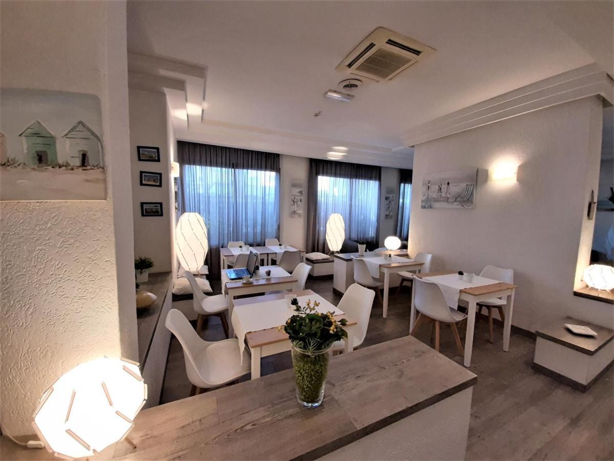 Hotel Arlecchino Riccione Eksteriør bilde